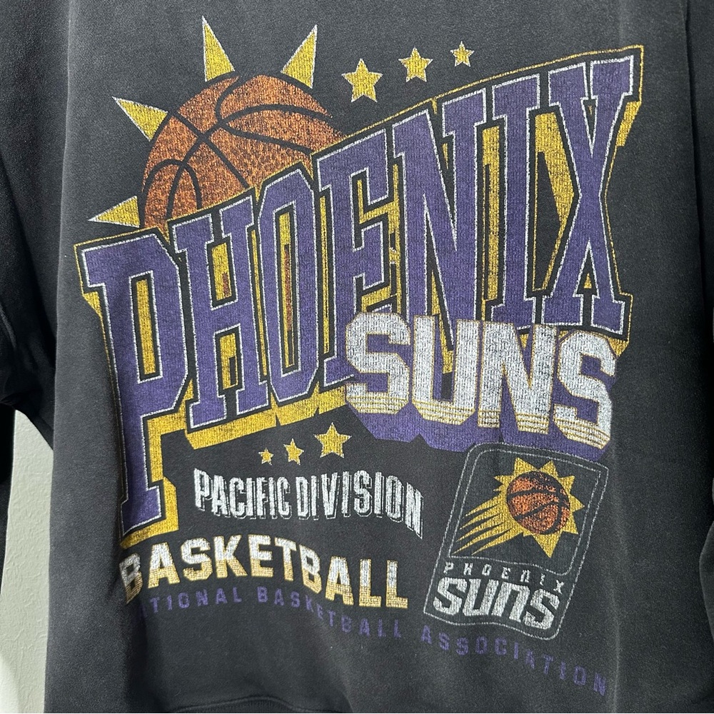 Abercrombie & Fitch NBA Phoenix Suns Graphic Sweatshirt - Picture 4 of 7